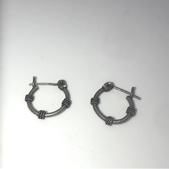 VTG Sterling Silver Rope Accent Mini Hoops / Half Inch - .5” - Picture 1 of 5